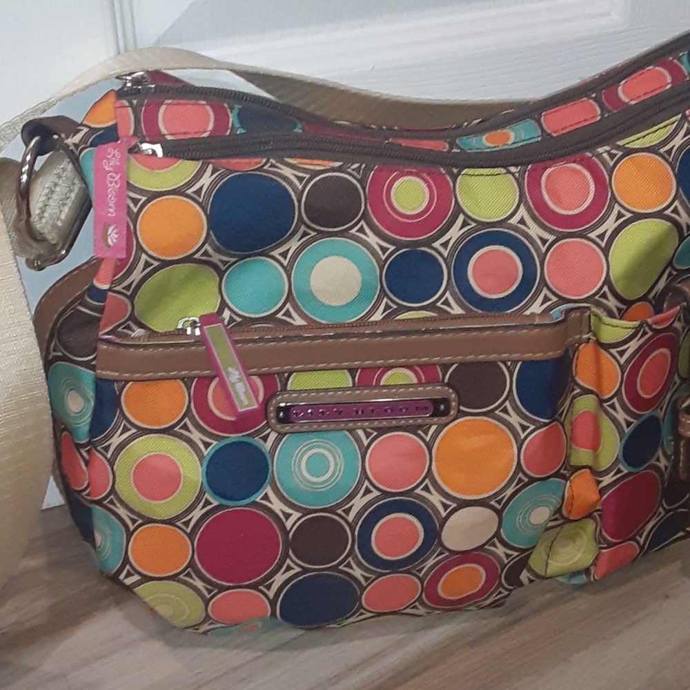 Lilly Bloom - image 2